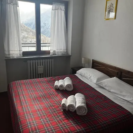 5 Minutes From Ski Slopes Sestriere